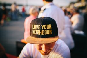 Elsk din nabo - hvis du kan